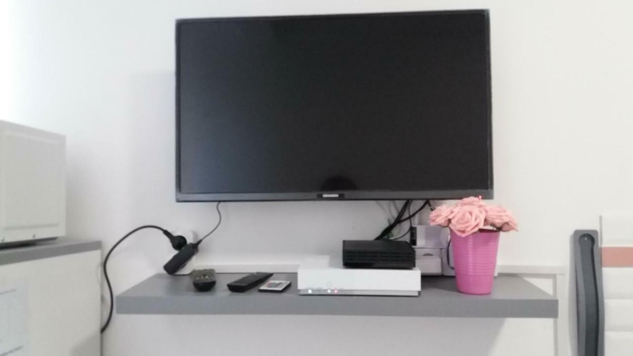 Nice Apart Backpackers S5 Appartement Buitenkant foto